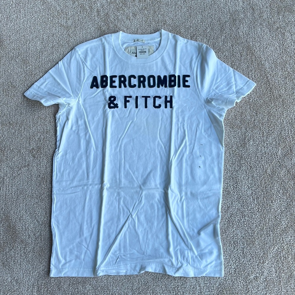 Brand new Abercrombie Mens Muscle White tee